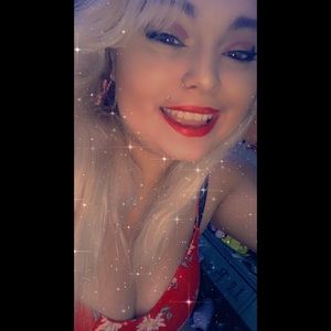 Meet your Posher, Janessa